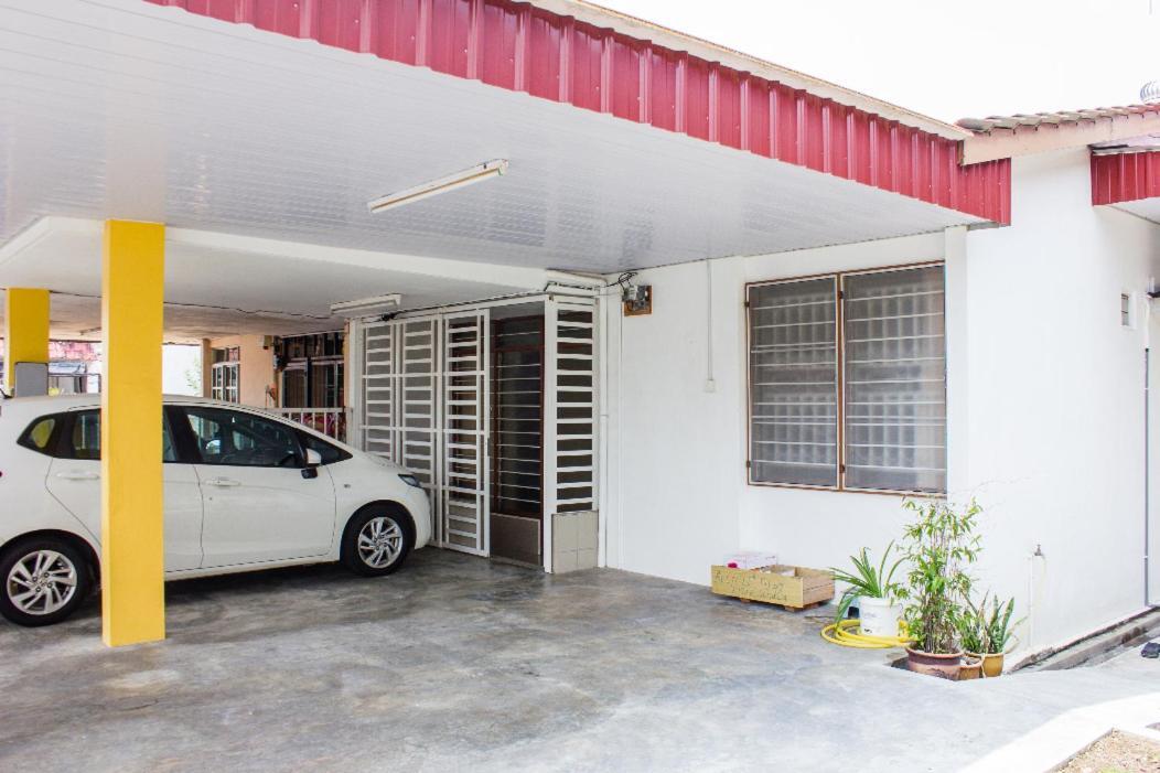 Sweet Home With 2 Auto Gates At Bm, Penang, M'Sia Букит Мертаджам Екстериор снимка