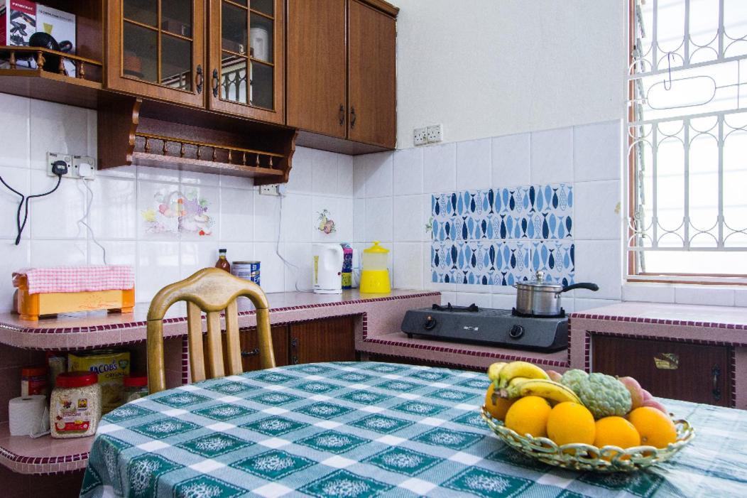 Sweet Home With 2 Auto Gates At Bm, Penang, M'Sia Букит Мертаджам Екстериор снимка